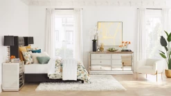 Orchids In Glass Bowl -decoration webimage 020232965 014775920 042474336 Bedroom GIF1 9x16