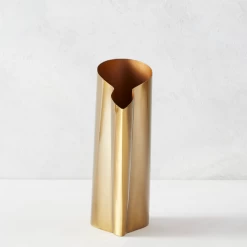 Mercer Vase -decoration webimage 120212578 5 jpg