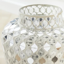 Fez Vase -decoration webimage 120832399 DTL