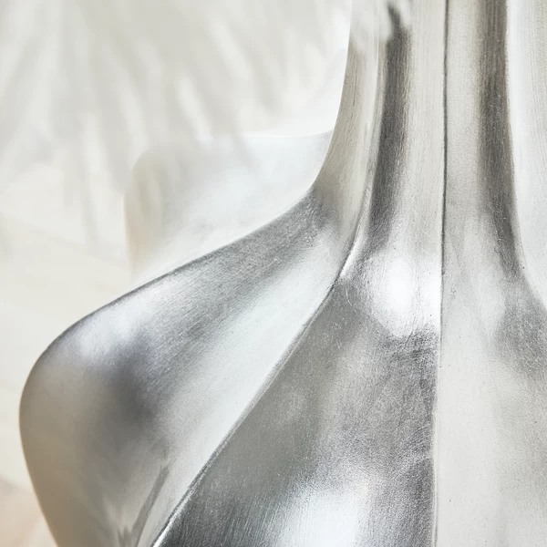 Accolade Vase 6 Accolade Vase - Image 4