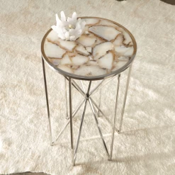 Quartz Crystal Tealight -decoration webimage 146105646 rv3 jpg