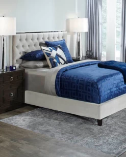 Glass Knot -decoration webimage 160172499a rv1 jpg