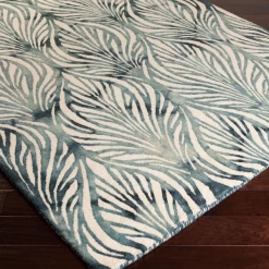 Lemour Rug - Peacock -decoration webimage 620085022 1 jpg