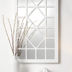 Virginia Mirror -decoration webimage 621043777 RV2