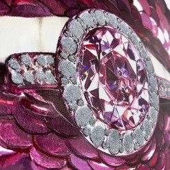 Purple Lips -decoration webimage 630477474 630472887 DTL1