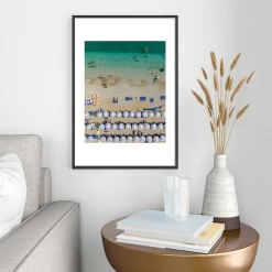 Blue And White Umbrellas -decoration webimage 630608808 RV