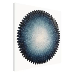 Mono Pigmentation 11 Mono Pigmentation -decoration webimage 630611124 alt1 1