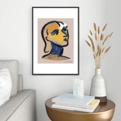 Ninette Modern Portrait -decoration webimage 630743590 RV