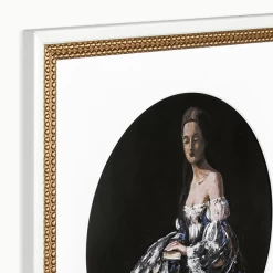 Sitting Pretty -decoration webimage 630744972 alt2