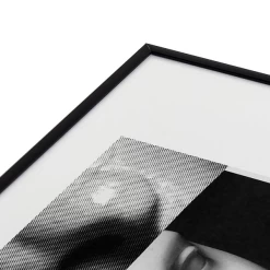 Unreality Of Imagining -decoration webimage 630770018 DTL2 1