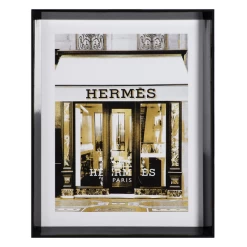 Hermes Storefront -decoration webimage 725403353 SIL